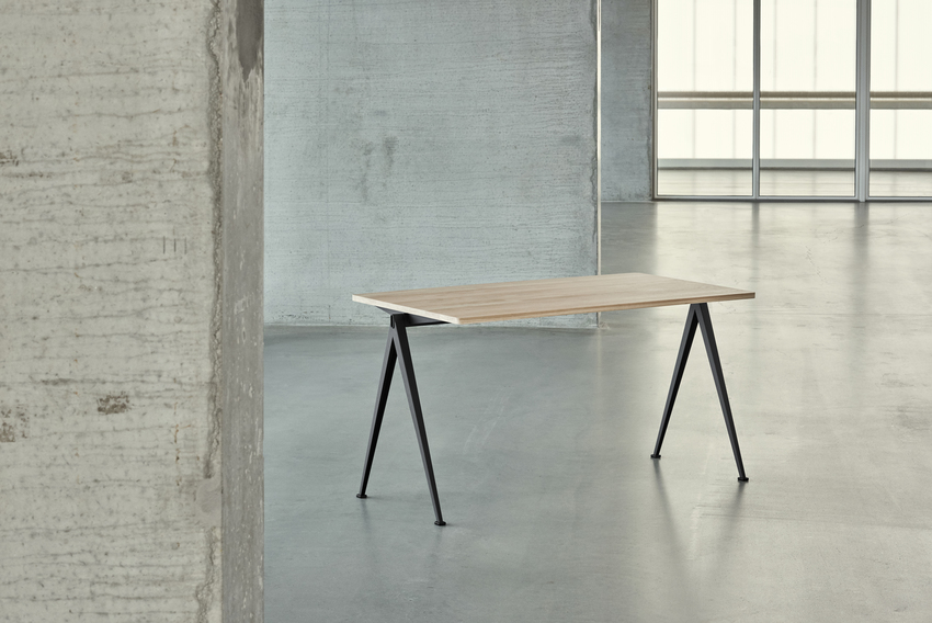 HAY Pyramid Cafe Table 21 fashionable Utility